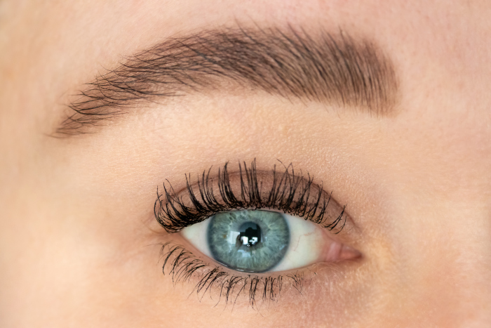 Essence, Double Trouble Mascara
 اسينس، مسكارة دبل تربل لتكثيف الرموش و تحديدها